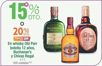 Oferta de Chivas Regal - En Whisky Old Parr Botella 12 Anos , Buchanan's en Jumbo