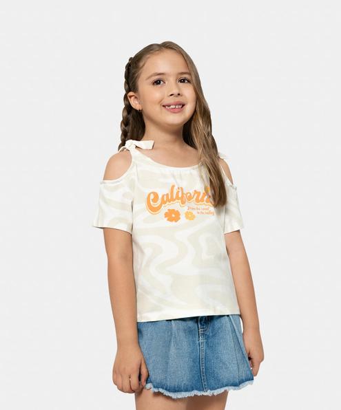 Oferta de Camiseta Estampada Para Niña En Licra Color Marfil por $35994 en Polito
