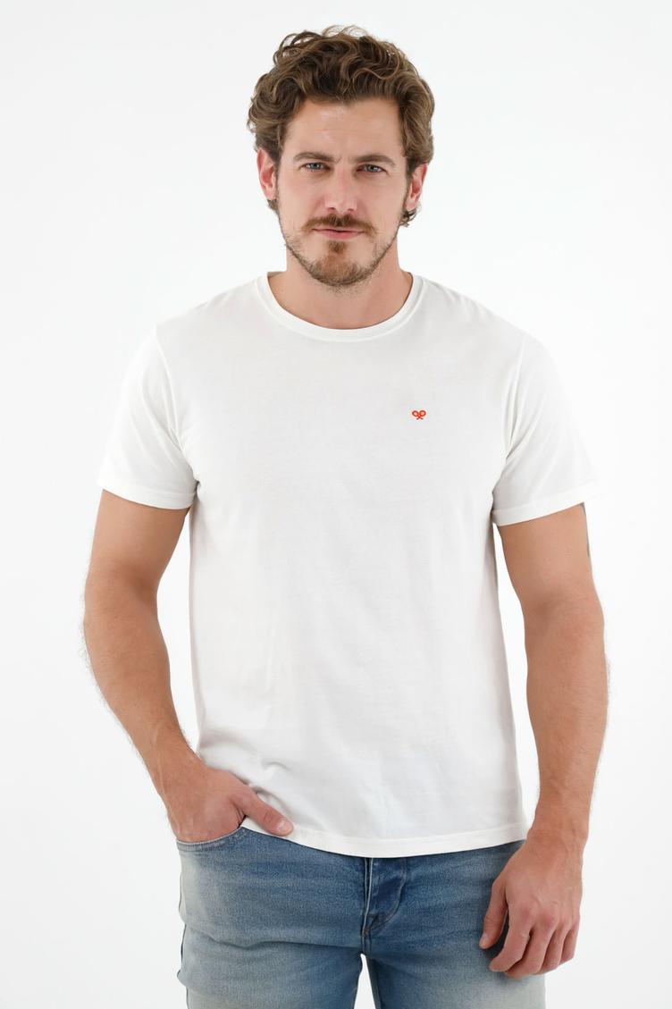 Oferta de Camiseta crudo estampada en espalda para hombre por $41940 en Tennis