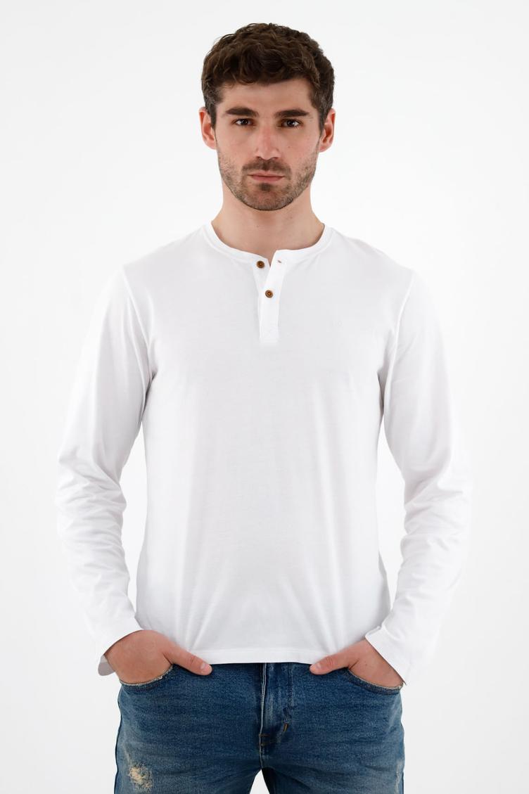 Oferta de Camiseta blanca manga larga para hombre por $63920 en Tennis
