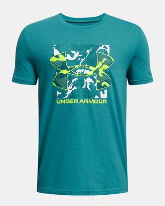 Oferta de Boys' UA Box Logo Camo Short Sleeve por $18,75 en Under Armour