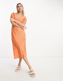 Oferta de Influence button front midi dress in orange floral print por $13,5 en ASOS