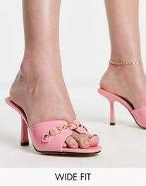 Oferta de RAID Wide Fit Gloria heeled mules in pink patent por $24,5 en ASOS