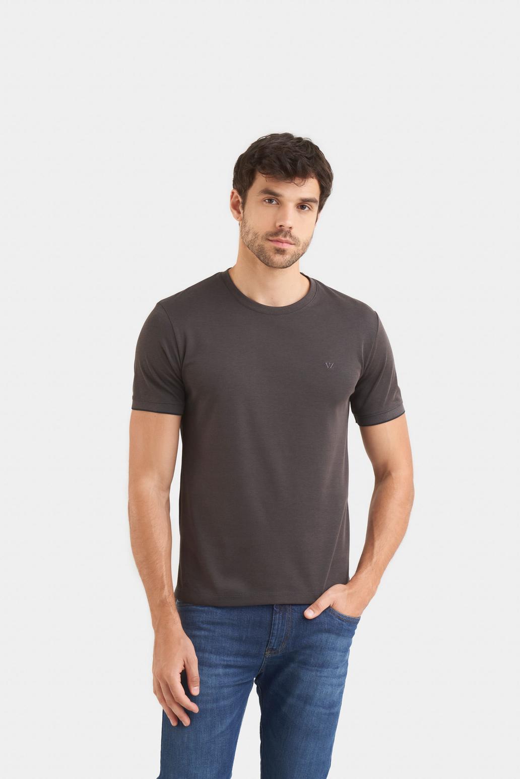 Oferta de T-shirt micropima Arizona para hombre semi ajustada por $104930 en Vélez