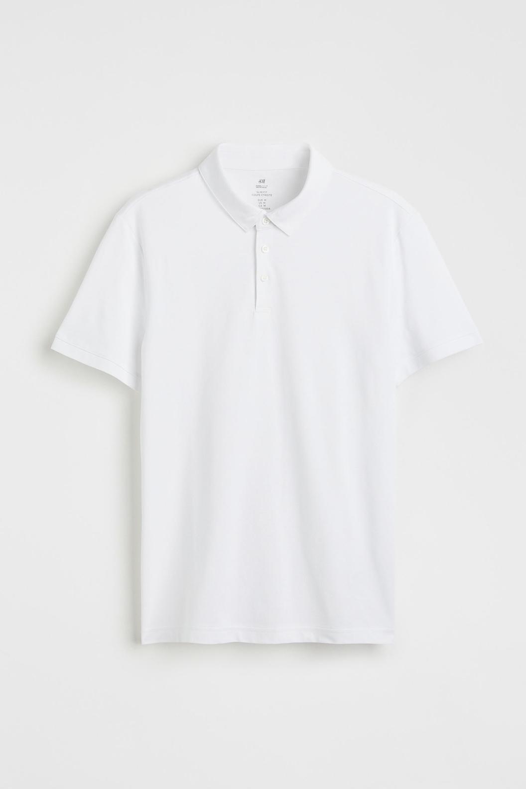Oferta de Camiseta estilo polo COOLMAX® Slim Fit por $23900 en H&M