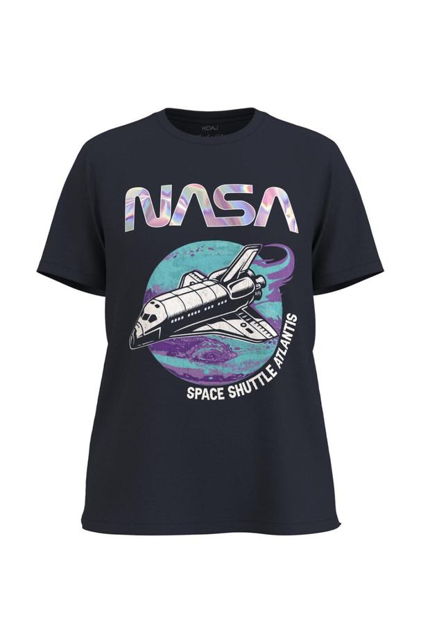 Oferta de Camiseta unicolor con estampado de NASA y manga corta por $29900 en Koaj