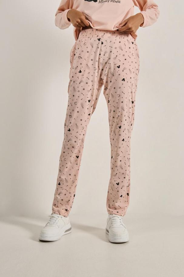 Oferta de Pantalón rosado claro jogger con diseños de Mickey por $59900 en Koaj