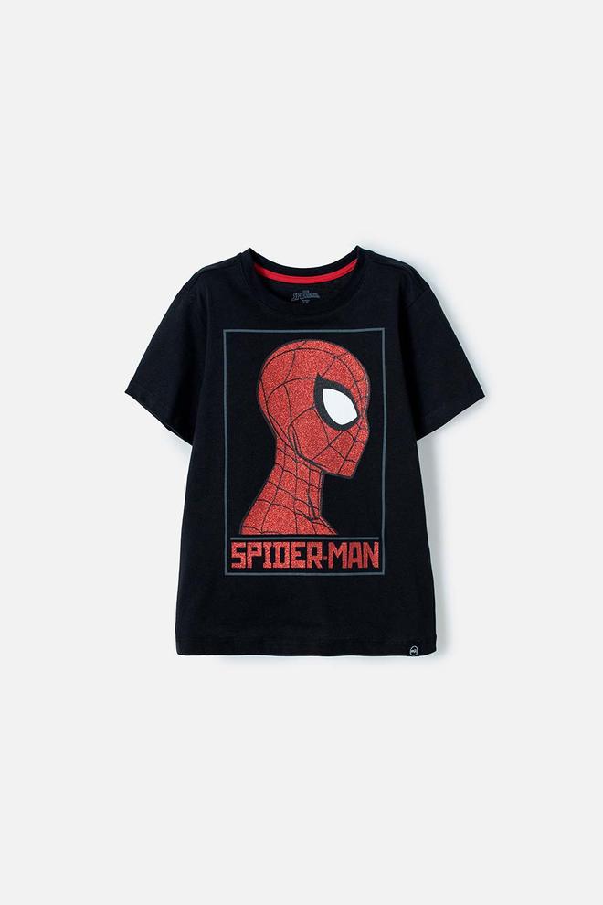 Oferta de Camiseta de Spiderman negra estampada en frente para niño por $59990 en MIC